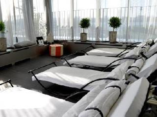 Hotel The George 4*